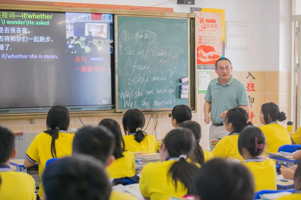 Các khoá học tại Cơ Sở Dạy Thêm Phan Việt